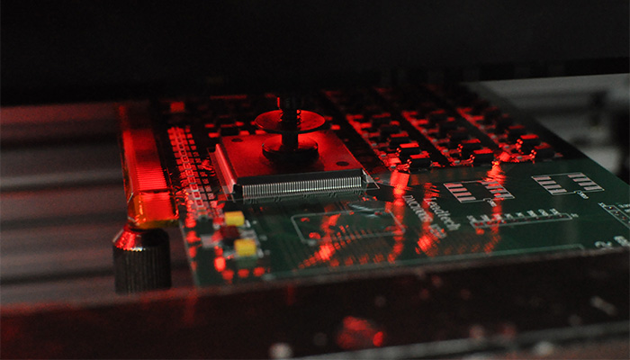 SMT貼片加工核心工藝與品質(zhì)管控：電路板貼片組裝加工廠的技術(shù)密碼