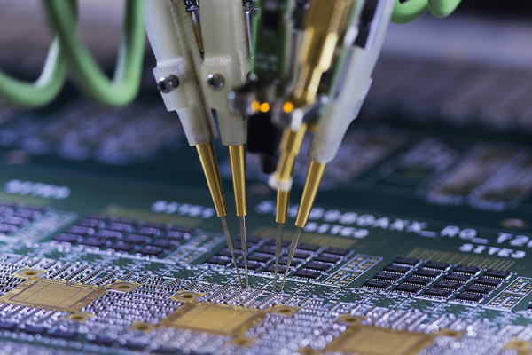 PCBA加工廠飛針測(cè)試與測(cè)試架選擇指南：高效生產(chǎn)從精準(zhǔn)測(cè)試開始